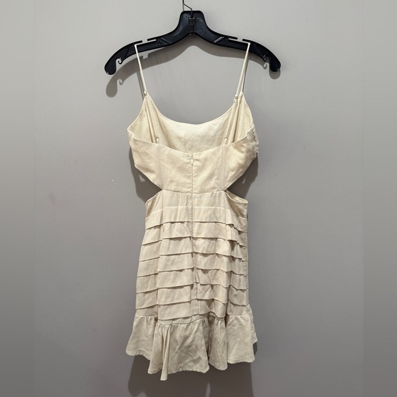 Cream Strap Dress - Picture 3 of 3